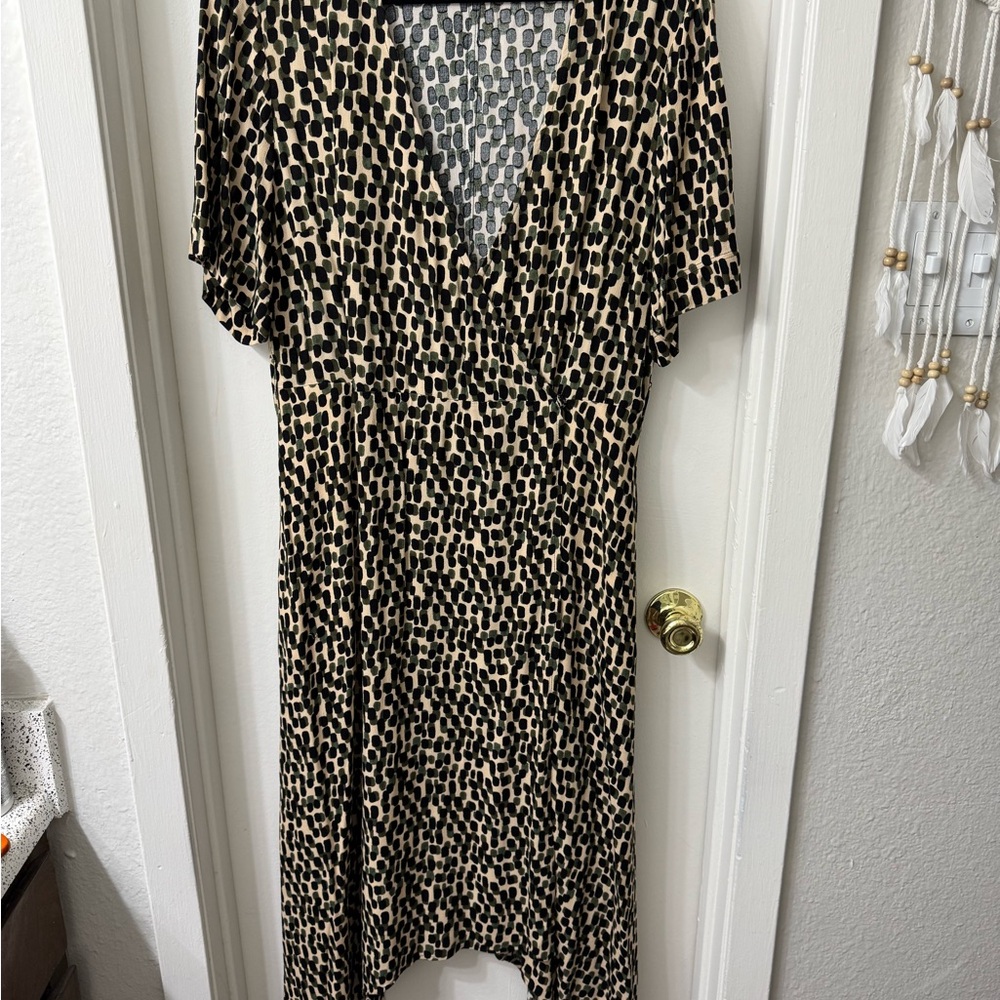 Banana Republic Black and White Flutter Sleeve Sundress